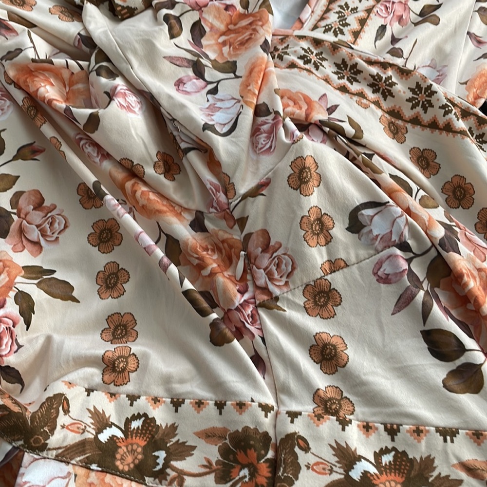 Shein Dress - Picture 7 of 10